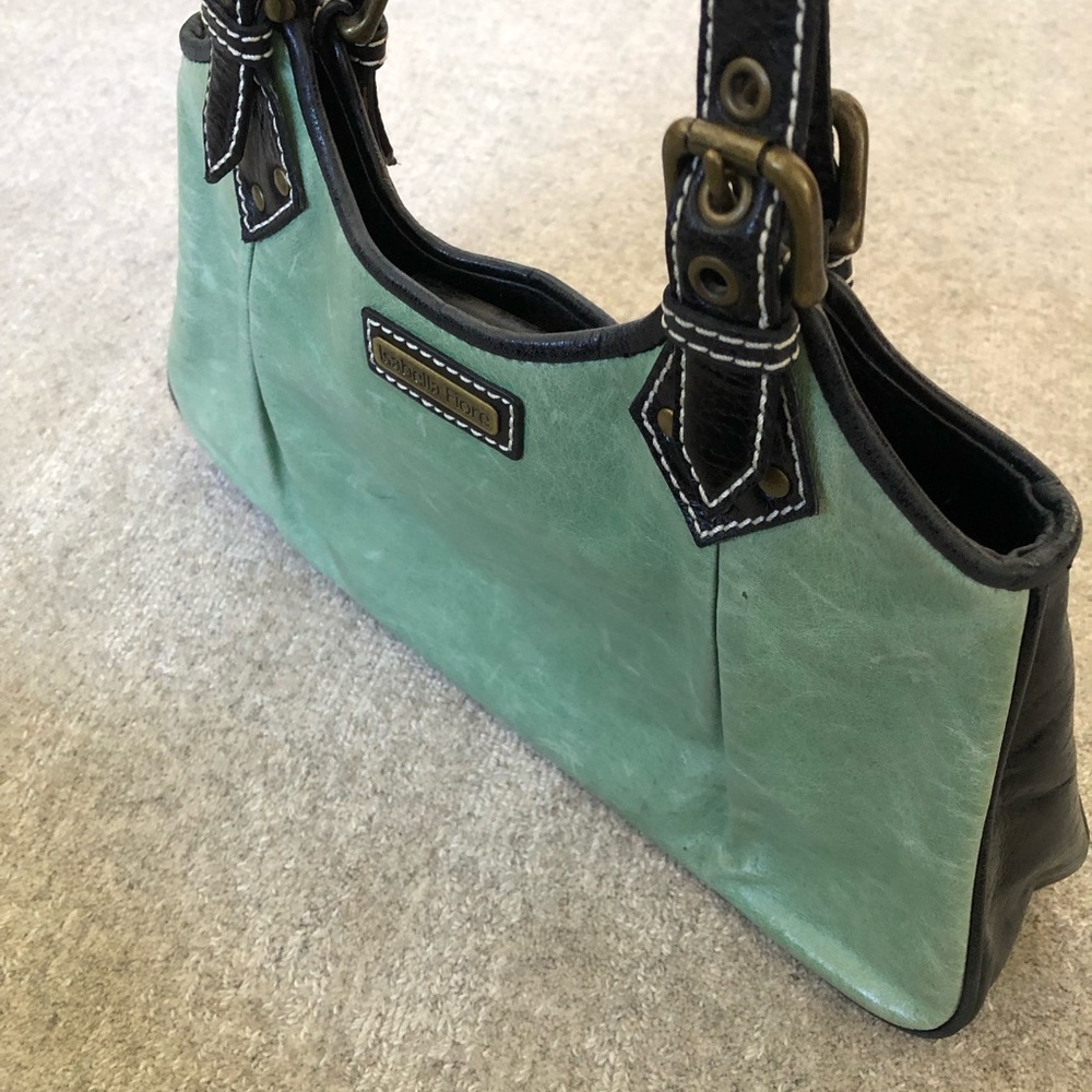 Isabella Fiori purse - Picture 2 of 5